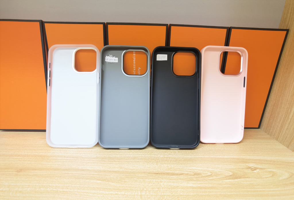 Four-Color E-Ink Screen Projection Phone Case – Heat Dissipation, Anti-Fingerprint & Shockproof TPU Case for iPhone 13, 14, 15 & 16 Series